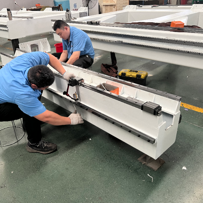 5-axis-cross-axis-cnc-router-xq-9.png